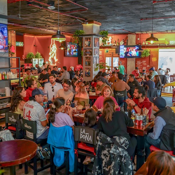 Bar y Restaurante Estación 1528