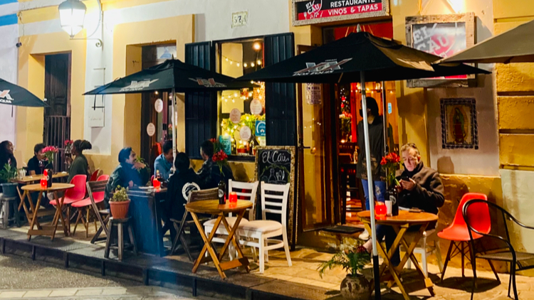 El Cau Vinos y Tapas